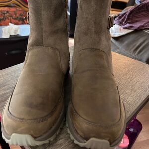 Merrell Women's Tan Outdoor Boots